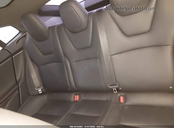 5YJSA1E45LF412055 2020 TESLA MODEL S Черный Вид наклейки с VIN-кодом