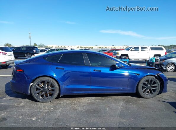 5YJSA1E53RF533457 2024 TESLA MODEL S Blue Вид задньої частини салону