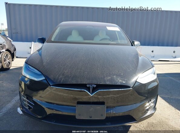 5YJXCAE20LF239771 2020 TESLA MODEL X Black ხელსაწყოთა პანელის ხედი