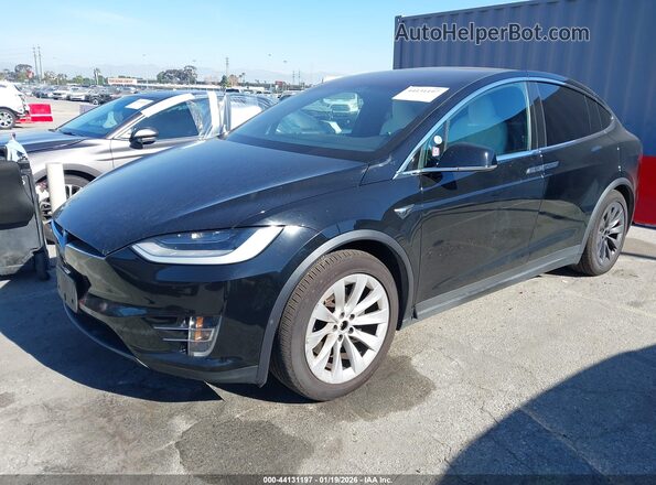 5YJXCAE20LF239771 2020 TESLA MODEL X Black წინა მარცხენა ხედი სამი მეოთხედიდან