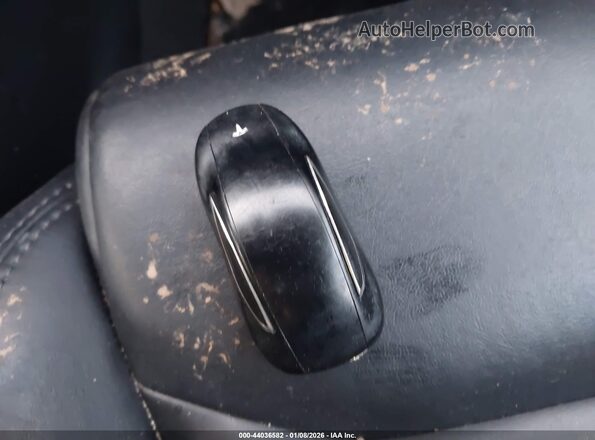 5YJXCAE24LF261515 2020 TESLA MODEL X Черный 