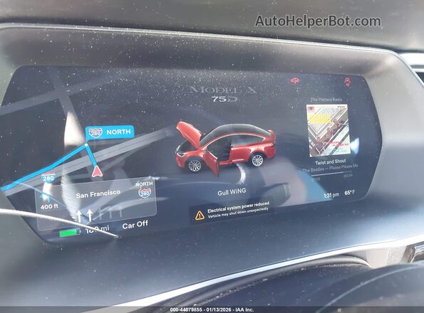 5YJXCBE25GF013298 2016 TESLA MODEL X Red უკანა სავარძლების ხედი