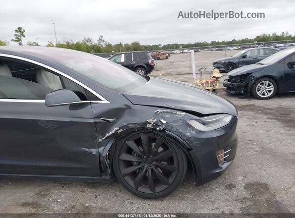 5YJXCBE28LF297973 2020 TESLA MODEL X Gray 