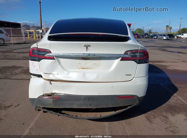 5YJXCBE2XGF008775 2016 TESLA MODEL X White 