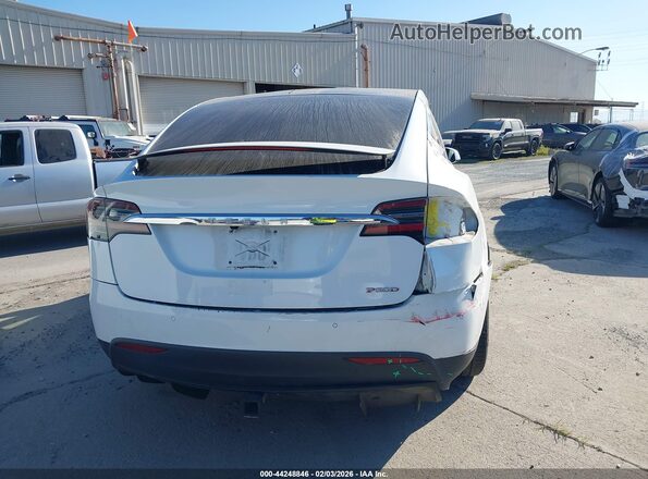 5YJXCBE44GF000544 2016 TESLA MODEL X Белый 