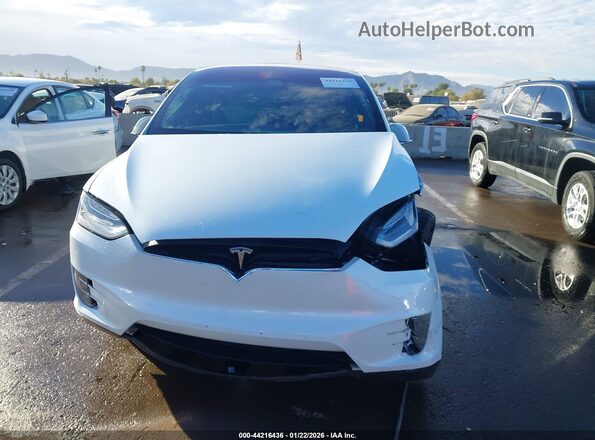 5YJXCDE29LF280093 2020 TESLA MODEL X White ხელსაწყოთა პანელის ხედი