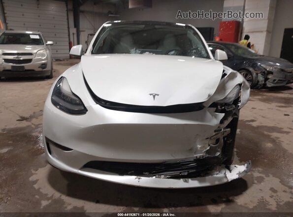 5YJYGAEEXMF186940 2021 TESLA MODEL Y Белый 