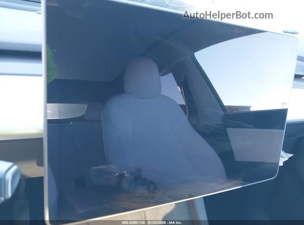 5YJYGDED3MF124692 2021 TESLA MODEL Y White 
