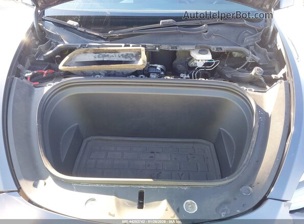 5YJYGDEE1MF070396 2021 TESLA MODEL Y Gray 