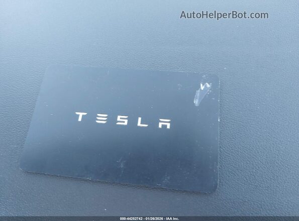 5YJYGDEE1MF070396 2021 TESLA MODEL Y Gray 
