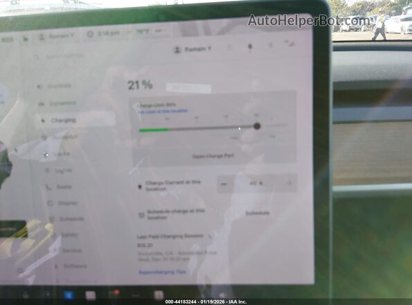 5YJYGDEE2MF108380 2021 TESLA MODEL Y Black 