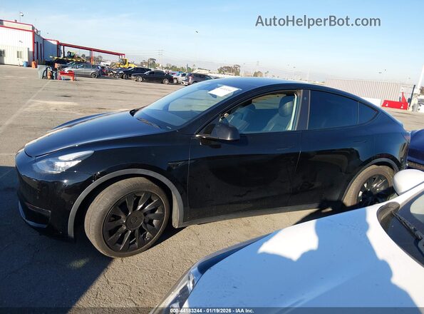 5YJYGDEE2MF108380 2021 TESLA MODEL Y Black Widok wnętrza 360 stopni