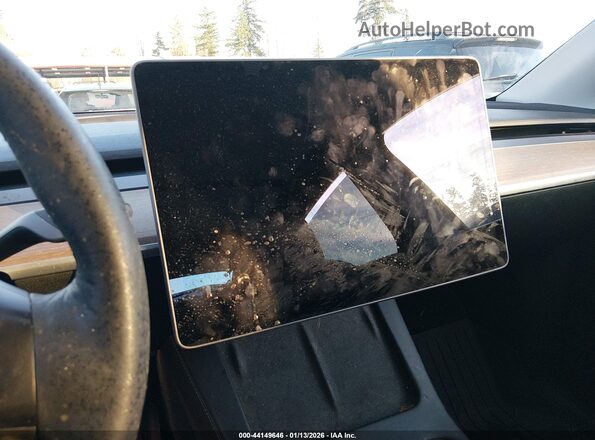 5YJYGDEE7MF207129 2021 TESLA MODEL Y White 