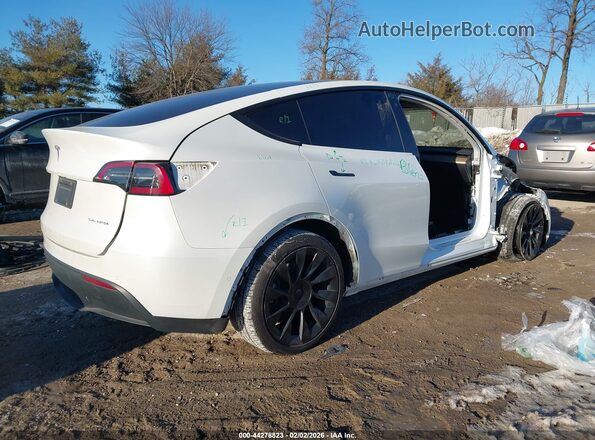 5YJYGDEE9MF239399 2021 TESLA MODEL Y White 