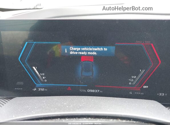 5YM23CS0XS9Z16804 2025 BMW XM Black Rear seats view