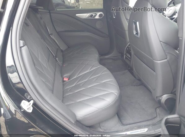 5YM23CS0XS9Z16804 2025 BMW XM Black VIN sticker view