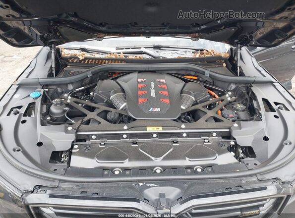 5YM23CS0XS9Z16804 2025 BMW XM Black Rear view