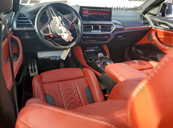 5YM23EC02R9T39934 2024 BMW X4 White Dashboard view