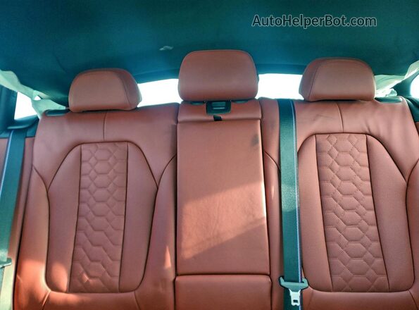 5YM23EC02R9T39934 2024 BMW X4 White Rear seats view