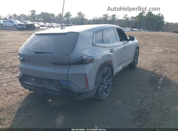 5YM33CS06S9055545 2025 BMW XM Серый Задняя правая четверть