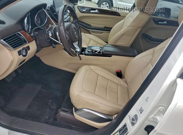 4JGDF7DE2HA792216 2017 MERCEDES-BENZ GLS-CLASS White Vista del salpicadero