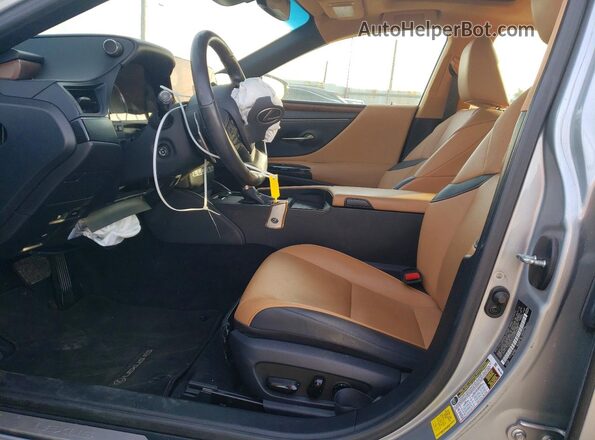 58ADA1C11PU028986 2023 LEXUS ES Silver Dashboard view