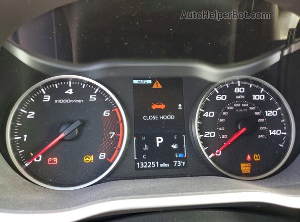 JA4AT4AA1JZ046082 2018 MITSUBISHI ECLIPSE Белый 