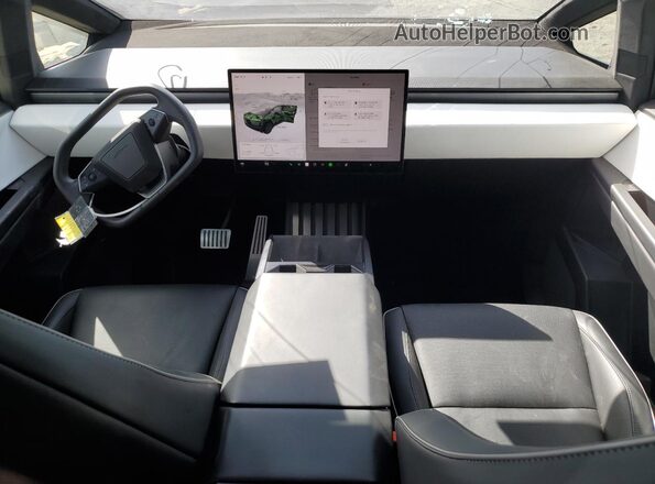7G2CEHED5RA012985 2024 TESLA CYBERTRUCK Silver ხელსაწყოთა პანელის ხედი