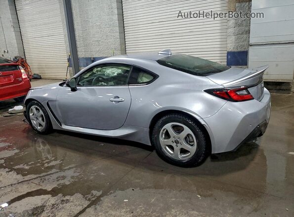 JF1ZNBE17R8756709 2024 TOYOTA GR86 Silver 