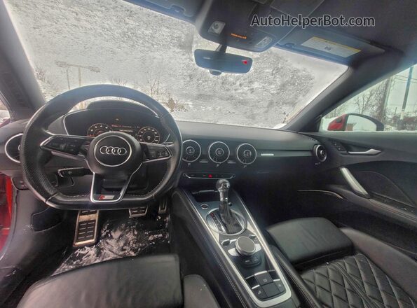 TRUT5CFV1G1025499 2016 AUDI TT Red Vista de los asientos traseros