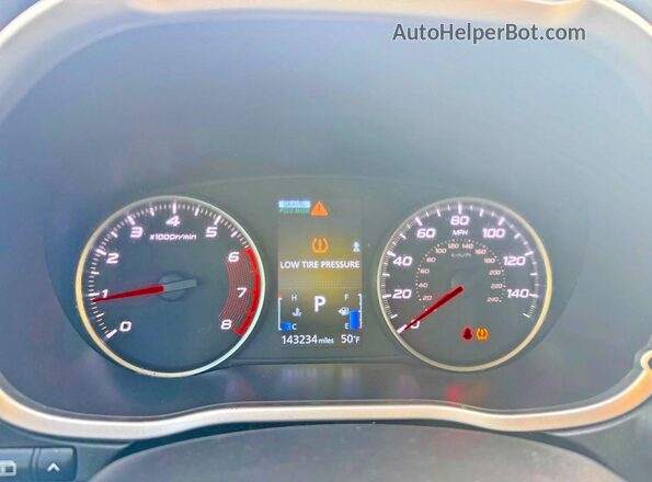 JA4AT3AA5KZ033508 2019 MITSUBISHI ECLIPSE Silver ხელსაწყოთა პანელის ხედი