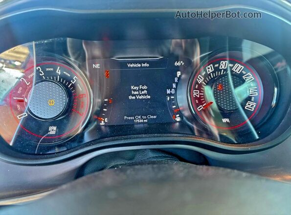 2C3CDZBT6NH207173 2022 DODGE CHALLENGER Silver Instrument cluster view