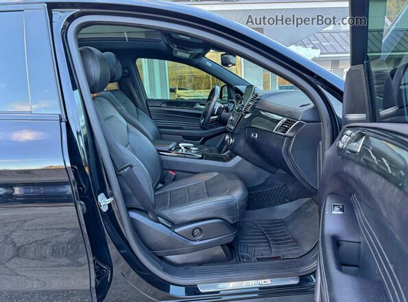 4JGED6EB9JA097343 2018 MERCEDES-BENZ GLE Black Rear view