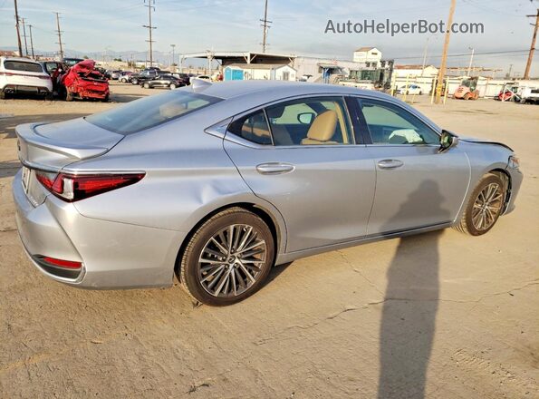 58ADA1C11PU028986 2023 LEXUS ES Silver Front right