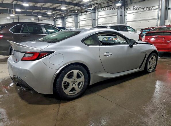 JF1ZNBE17R8756709 2024 TOYOTA GR86 Silver 