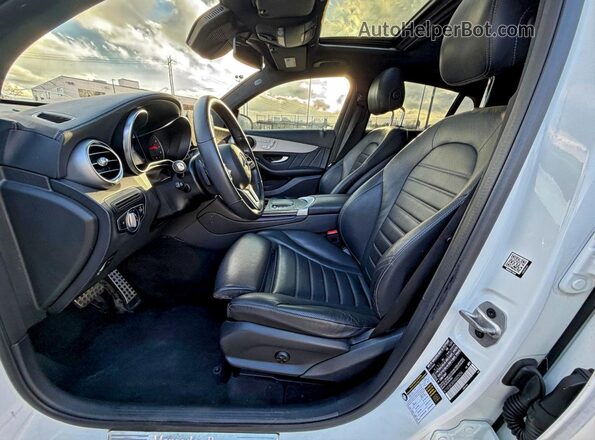 W1N0J8EB0NG025056 2022 MERCEDES-BENZ GLC-CLASS White Widok naklejki z numerem VIN
