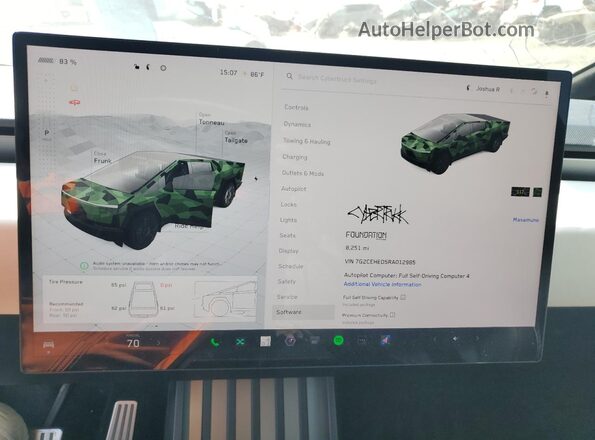 7G2CEHED5RA012985 2024 TESLA CYBERTRUCK Silver უკანა სავარძლების ხედი