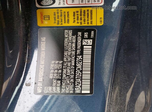 WBA23AT05PCM82794 2023 BMW 4 SERIES Blue Widok naklejki z numerem VIN