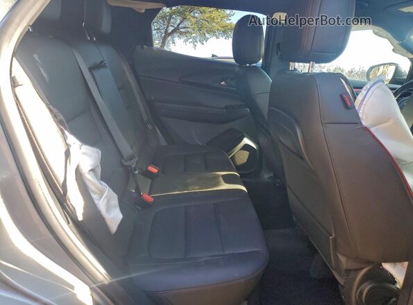 KL79MUSL1RB071894 2024 CHEVROLET TRAILBLAZER Gray Rear interior view