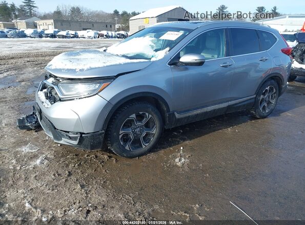7FARW2H9XJE063666 2018 HONDA CR-V Серебряный Передняя левая четверть