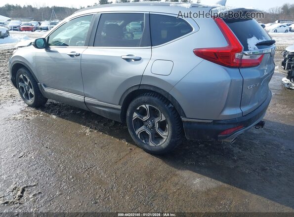 7FARW2H9XJE063666 2018 HONDA CR-V Серебряный Задняя левая четверть
