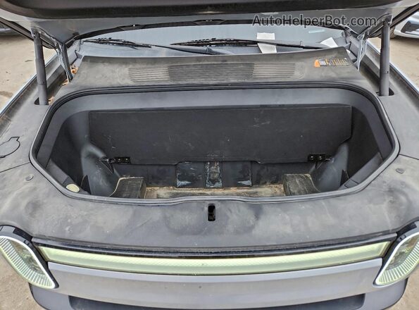 7FCTGAAA1NN008120 2022 RIVIAN R1T Silver Vista interior trasera