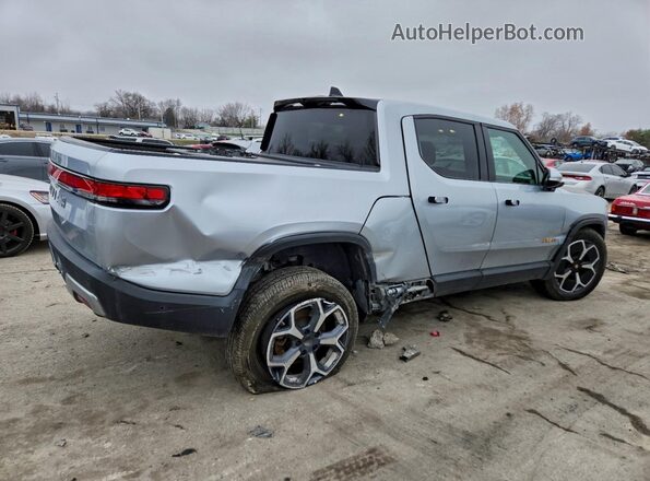 7FCTGAAA1NN008120 2022 RIVIAN R1T Silver Trasero derecho