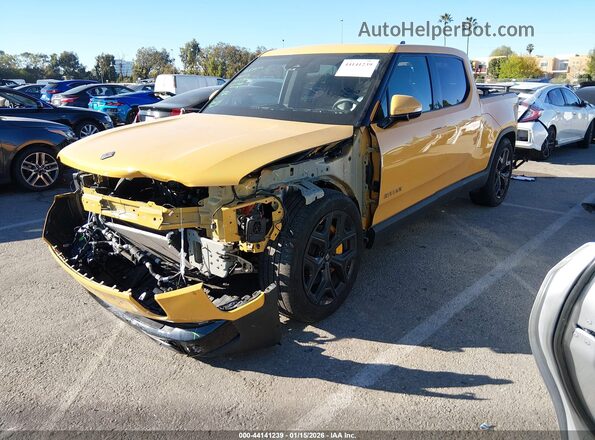 7FCTGAAA2PN019677 2023 RIVIAN R1T Yellow Front left