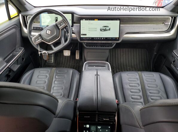 7FCTGAAA5PN021777 2023 RIVIAN R1T White წინა პანელის ხედი