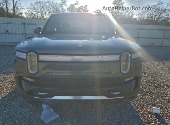 7FCTGAAA9PN019983 2023 RIVIAN R1T Charcoal Widok z przodu