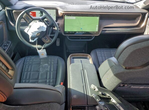 7FCTGCAP6SN039178 2025 RIVIAN R1T Gray Առջևի վահանակի տեսք