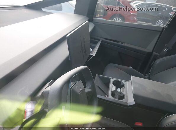 7G2CEHED2SA066444 2025 TESLA CYBERTRUCK Gray 
