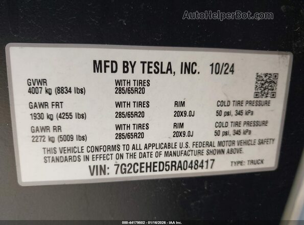 7G2CEHED5RA048417 2024 TESLA CYBERTRUCK Silver ძრავის განყოფილების ხედი