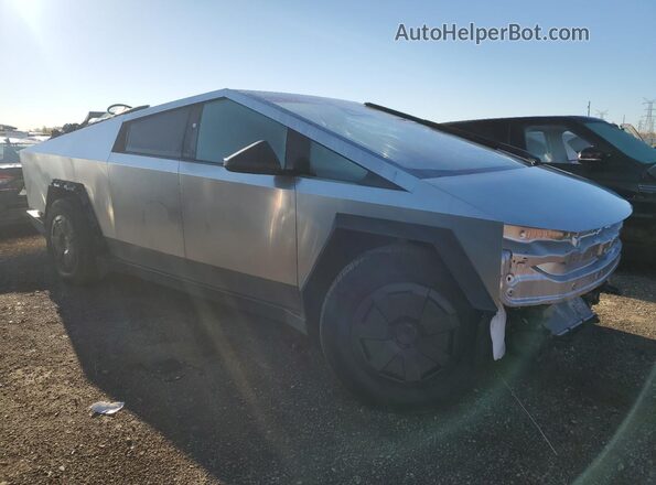 7G2CEHED7SA071428 2025 TESLA CYBERTRUCK Silver წინა მარჯვენა
